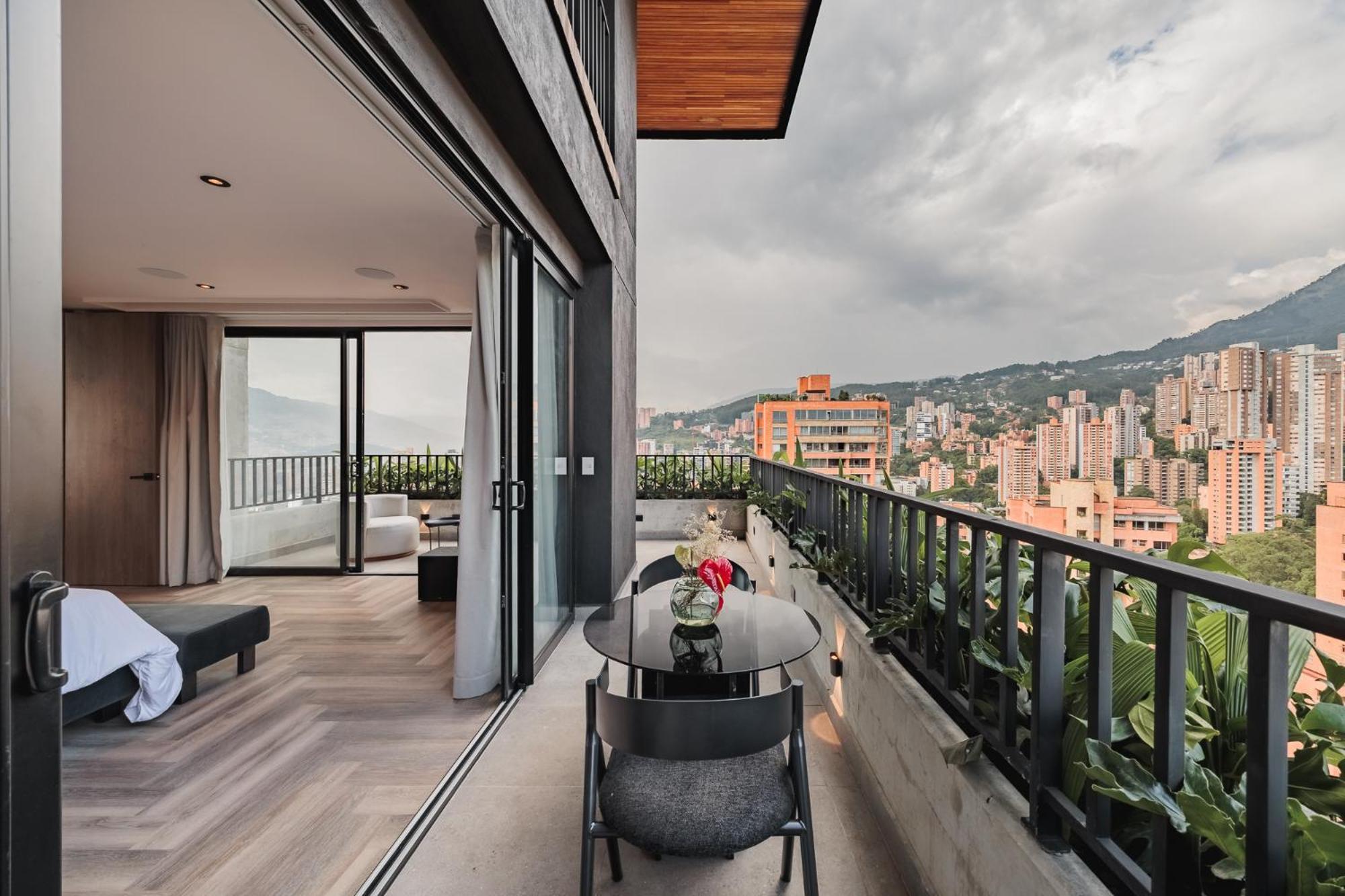 Apartment Impresionantes Aptos En Edificio Morph Con Vista Increible A El Poblado *