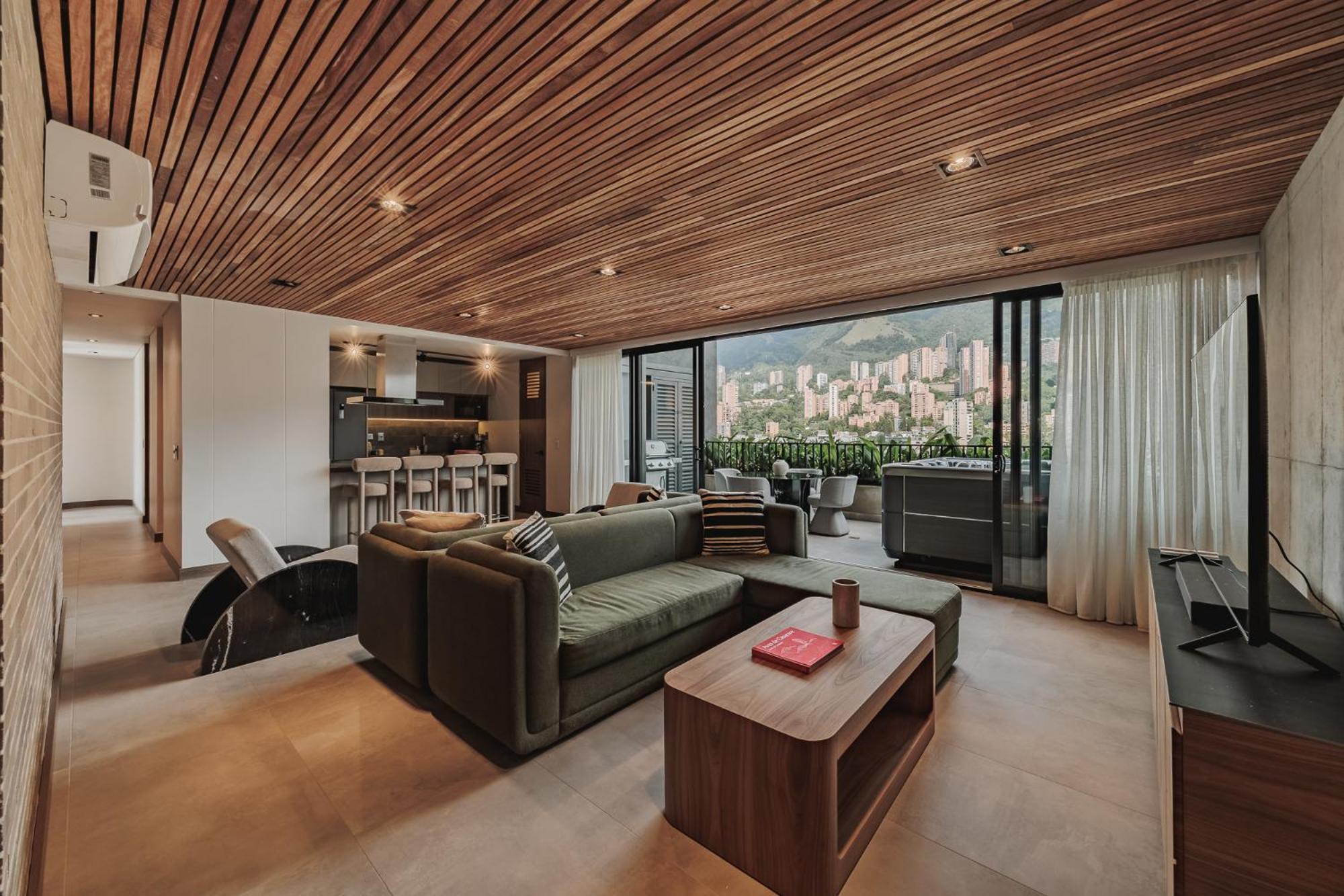 Impresionantes Aptos En Edificio Morph Con Vista Increible A El Poblado Apartment Medellin